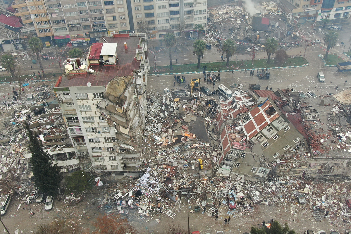 Deprem uzmanı İzmir depremi için uyardı…