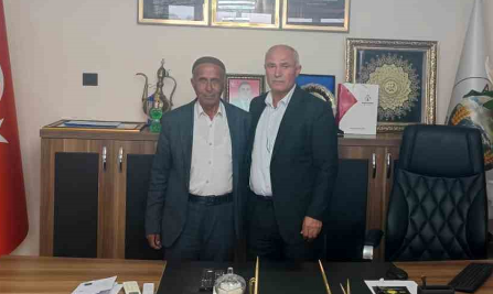 Yeniden Refah belediyeciliği takdir topladı! Gündüz başkan, akşam kaynakçı…