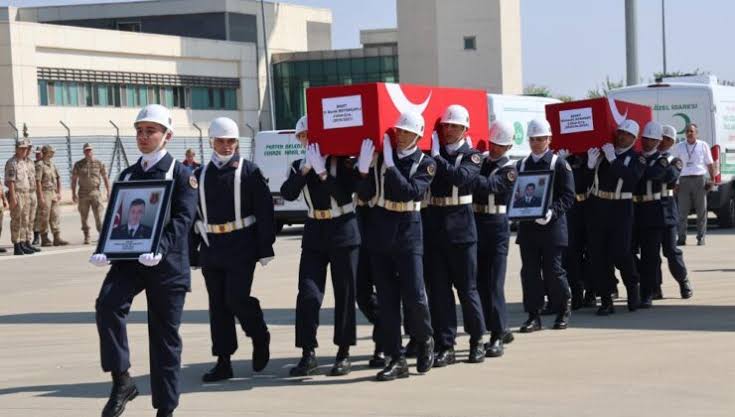 Tunceli’de kahreden kaza! 4 asker şehit oldu