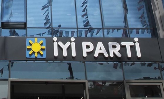 İYİ Parti’ye toplu istifa şoku! Tam 42 kişi…