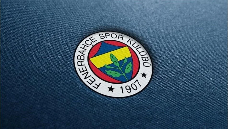 Fenerbahçeliler rezillik içindeyken o isim krallar gibi yaşıyor!