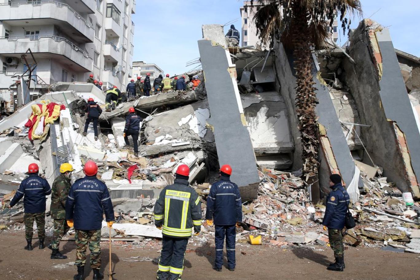 Firari deprem müteahhitleri şirket toplantısında yakalandı! 521 gündür aranıyorlardı