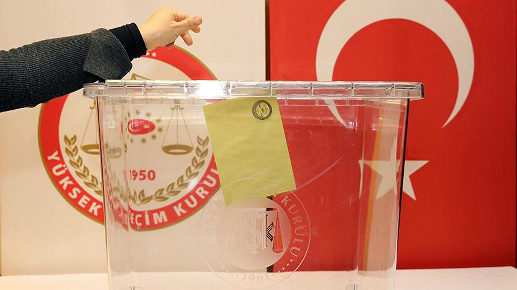 AK Parti’den erken seçim sinyali! 2027’de sandık kurulabilir